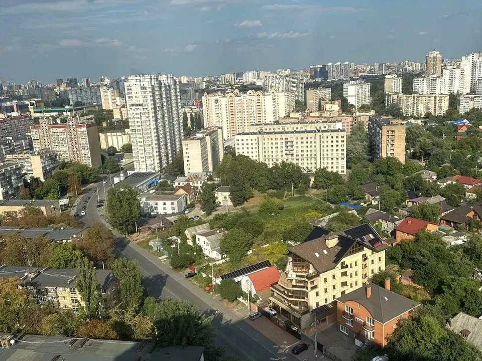 Apartment. Kyiv, Vydradnyi Prospect.