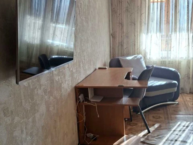 Квартира. Київ, Червоної Калини просп.