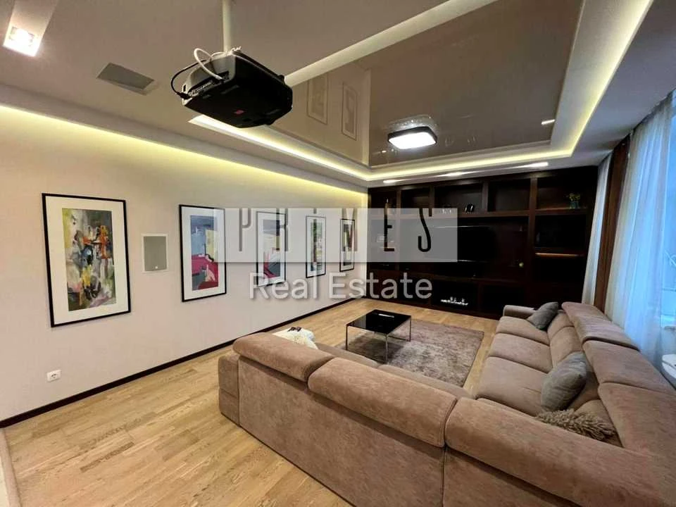 Apartment. Kyiv, Lesya Ukrainky Blvd.