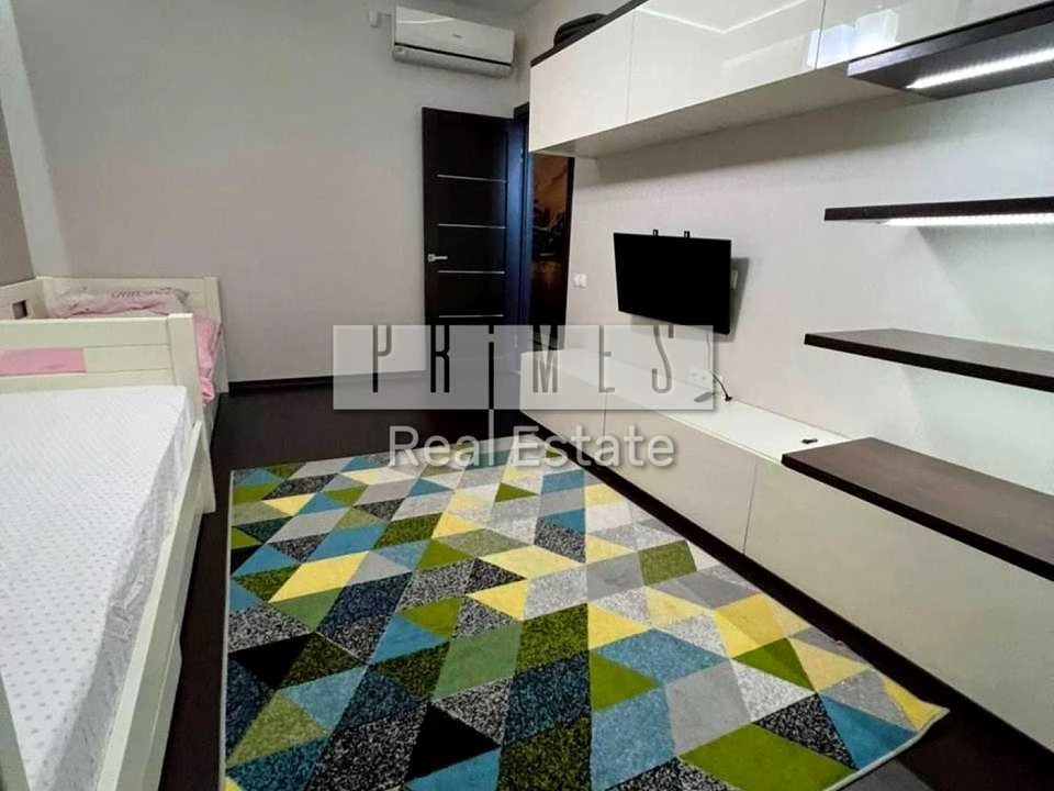 Apartment. Kyiv, Lesya Ukrainky Blvd.