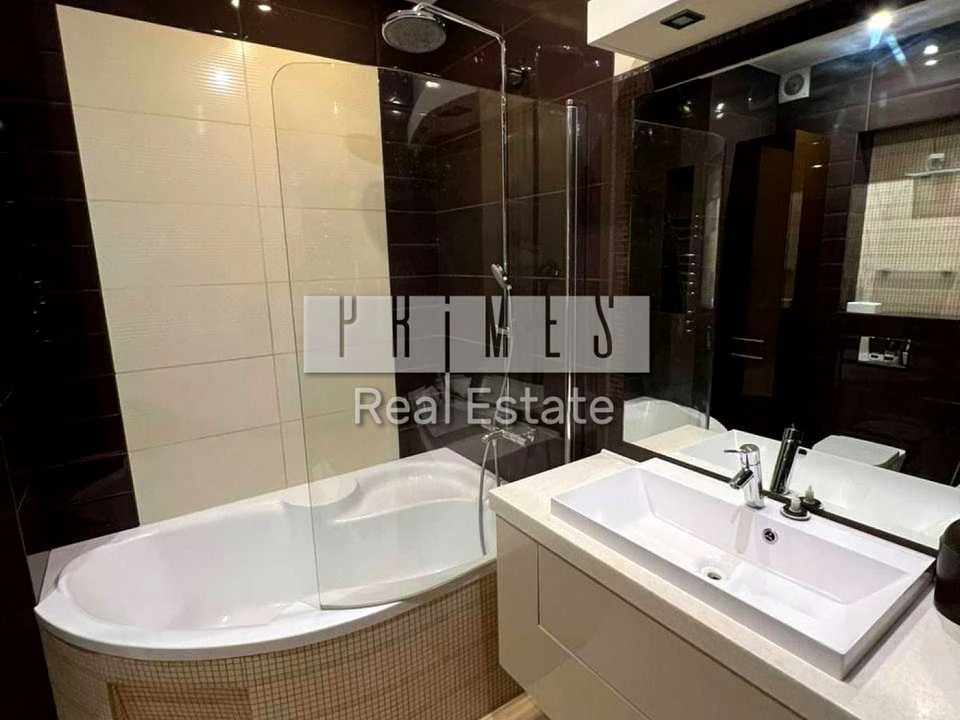 Apartment. Kyiv, Lesya Ukrainky Blvd.