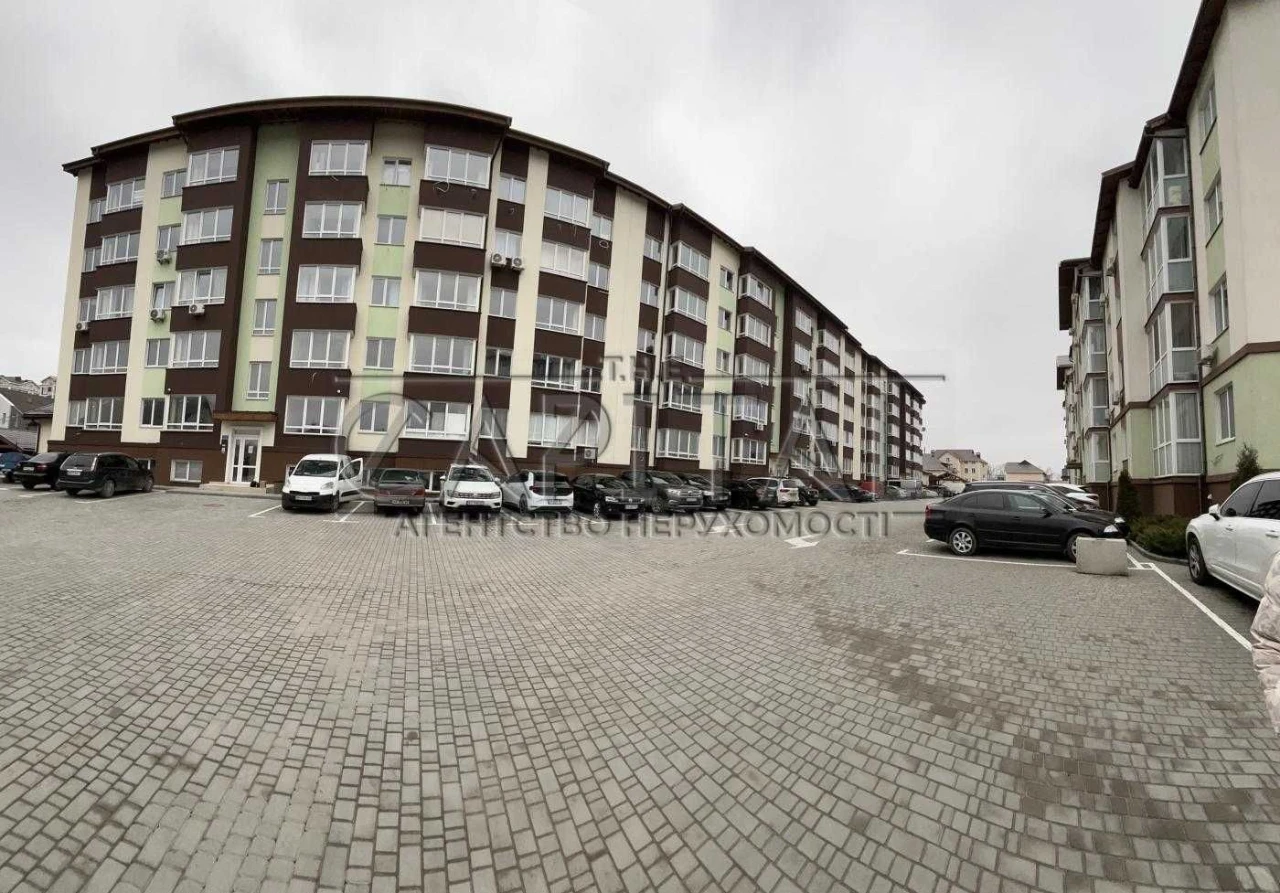 Продаж 1-кімнатноі квартири ЖК Club House Жуляни ТРЦ Республ