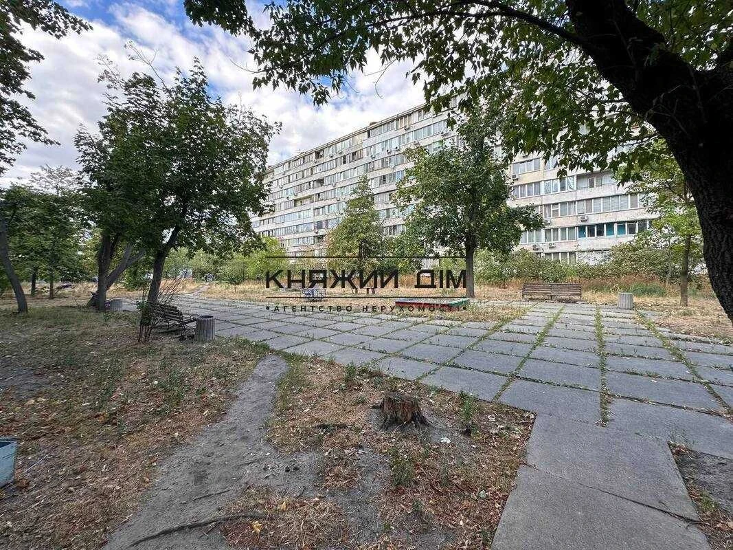 Без Комісії Держ.програми Продаж 2-к квартири, вул. Березняк