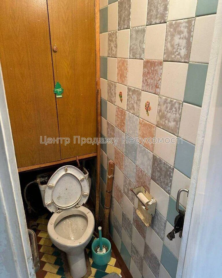 Sale of a 3-room apartment 65 sq m on the 6th floor of 9 in Kyiv!
