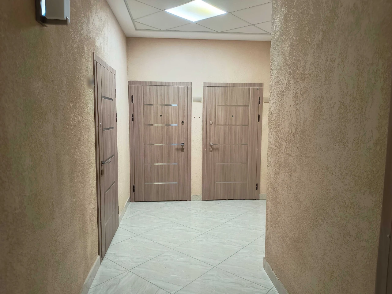 Продам 1-к квартиру 40,4 м2 в ЖК Аквамарин / 5 этаж / Сдан