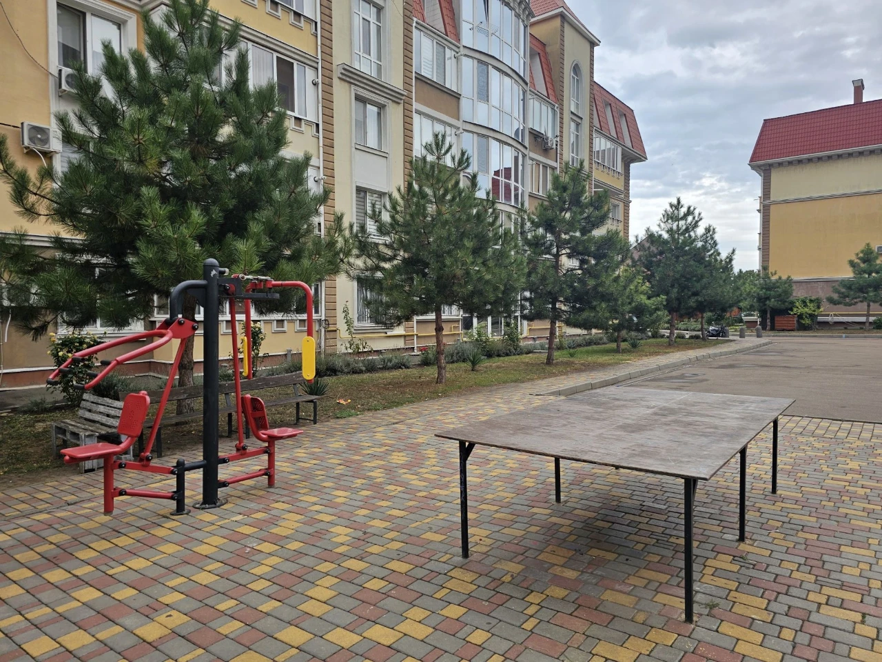Продам 2-комнатную квартиру в «Савиньоне», пригород Одессы.