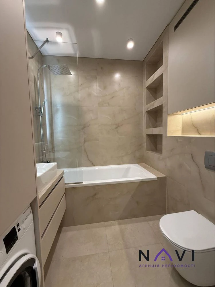 Sale of 2.5-room apartment | New building | Transfer