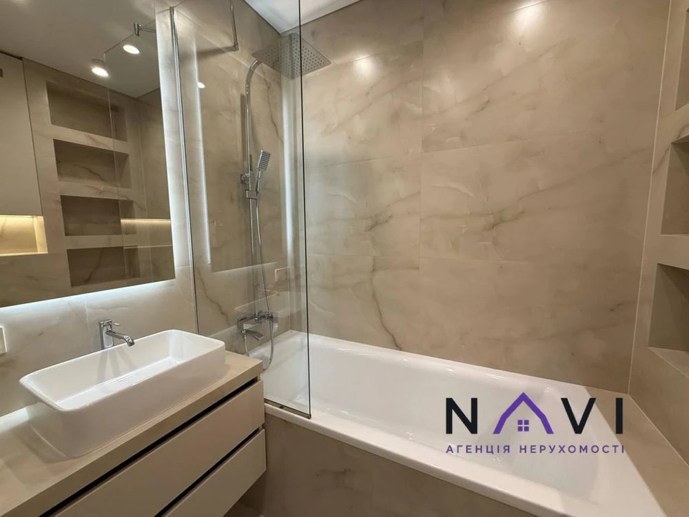 Sale of 2.5-room apartment | New building | Transfer