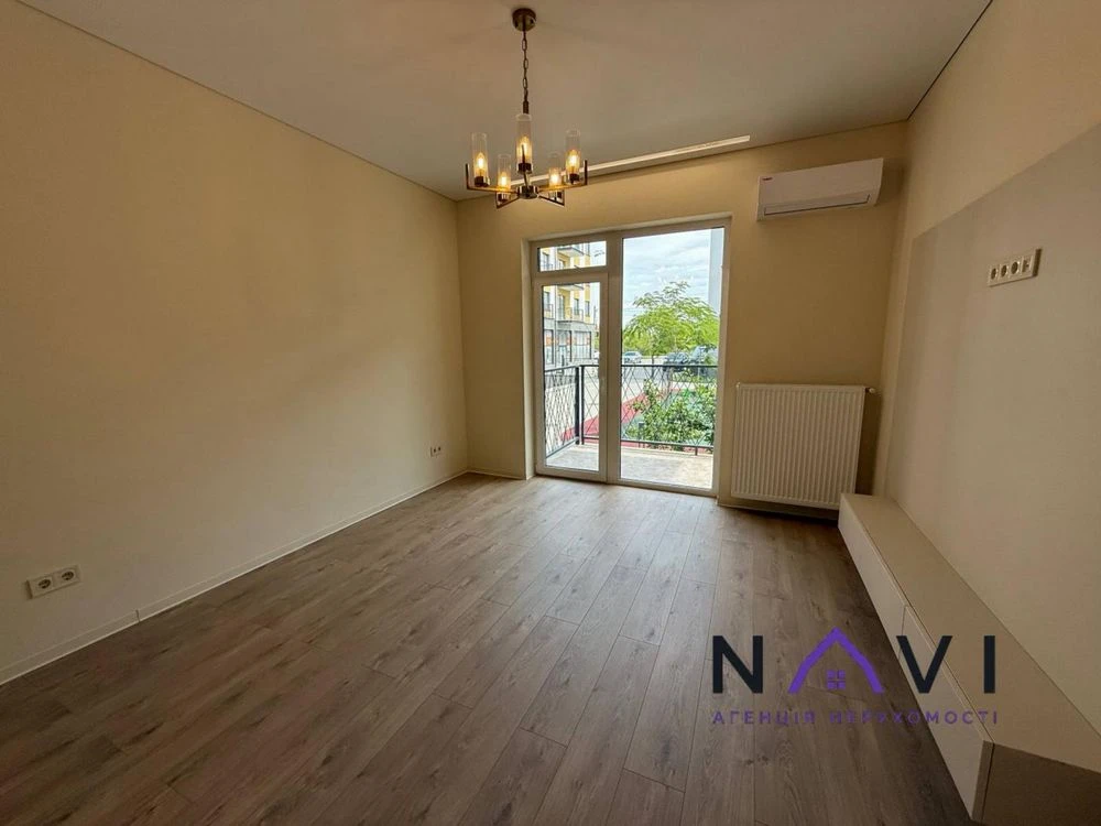 Sale of 2.5-room apartment | New building | Transfer