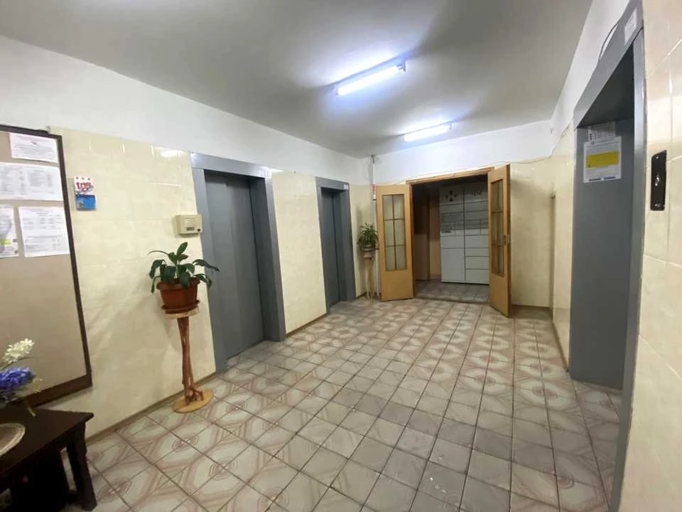 Квартира. Київ, Вишняківська вул.