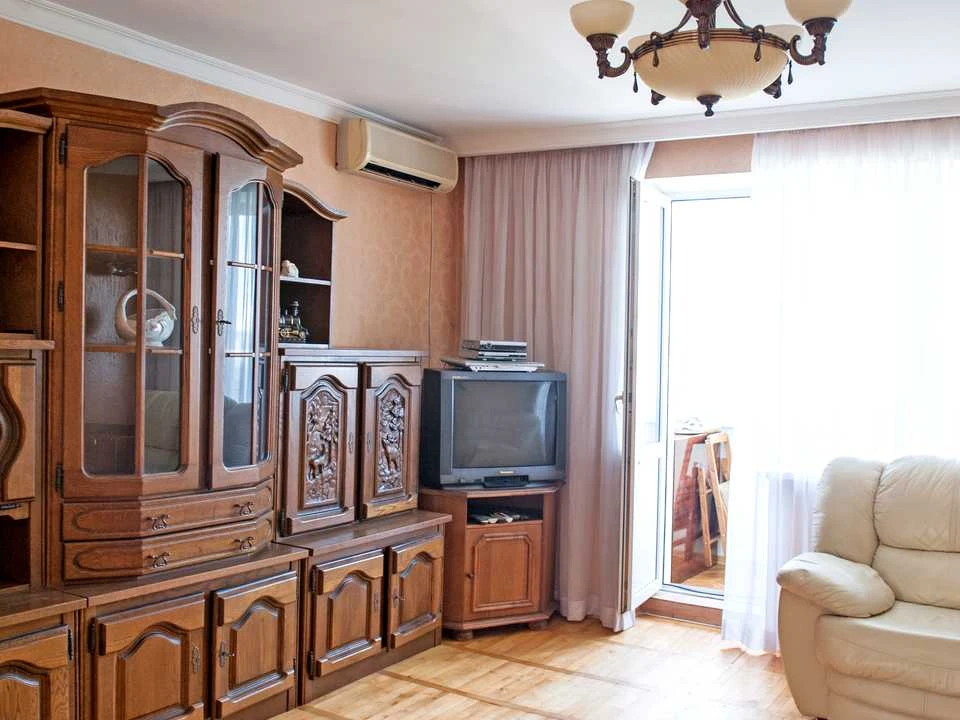 Квартира. Петропавлівська вулиця, Київ.