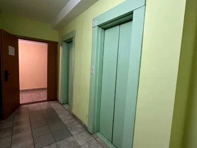 One-room apartment. Kyiv, Dragomannova St.
