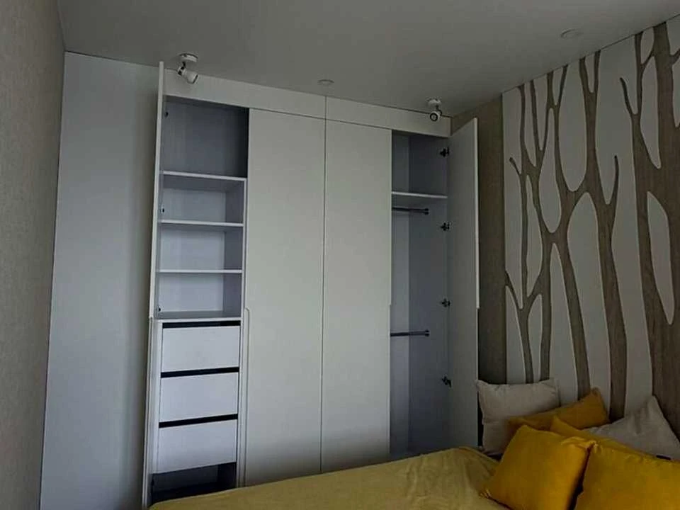 Квартира. Киев, улица Ревуцкого