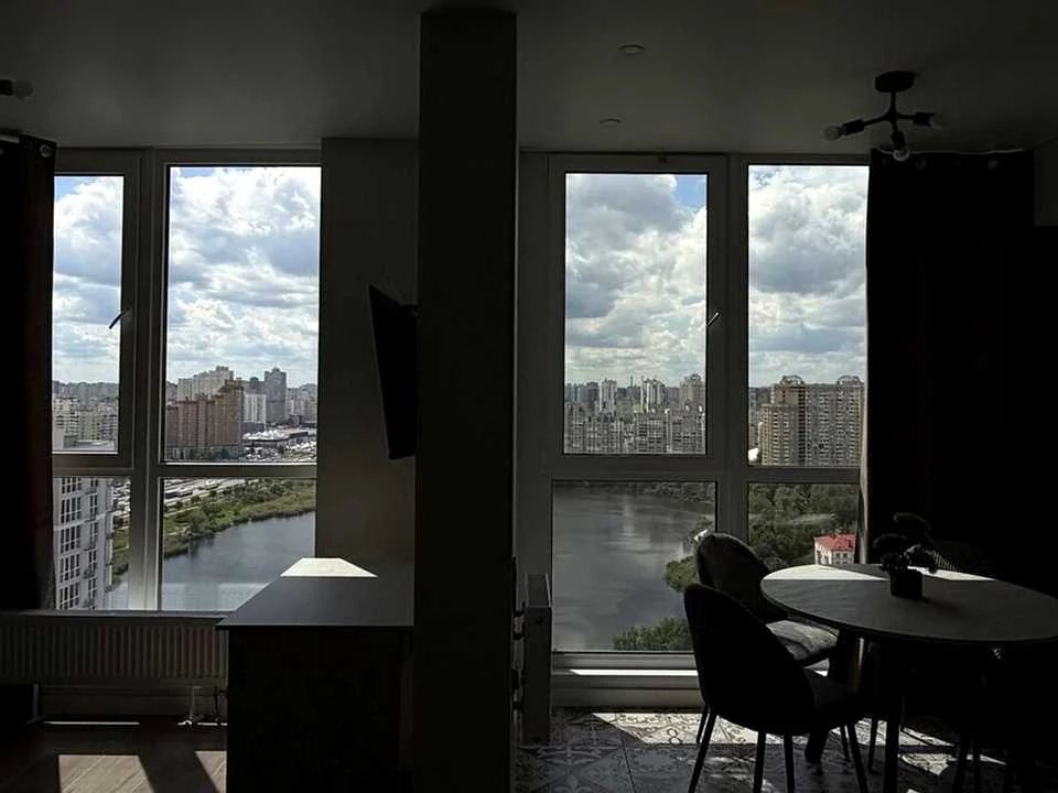 Квартира. Киев, улица Ревуцкого