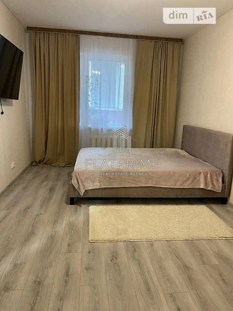 Sale of 1-room apartment 41 sq. m. on Akhmatova Anna St. 41 • ID 3