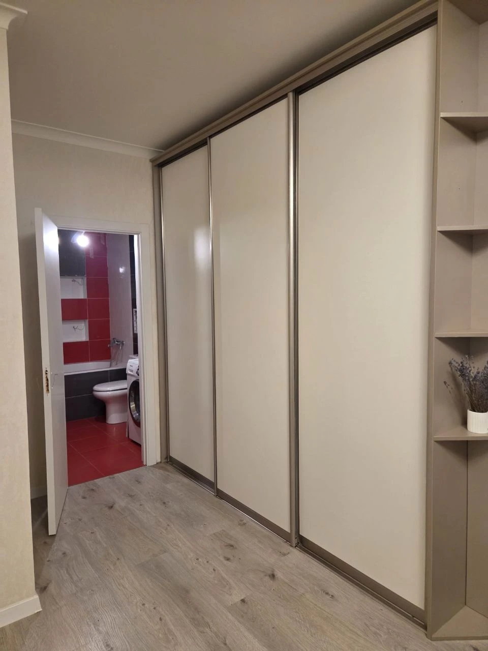 Драгоманова 40Е, М. Позняки. Без комиссии.