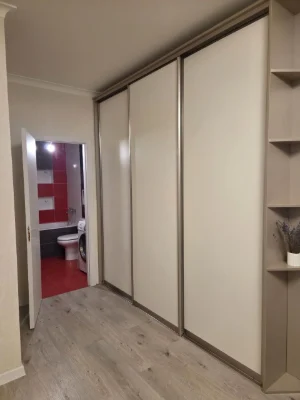 Драгоманова 40Е, М. Позняки. Без комиссии.