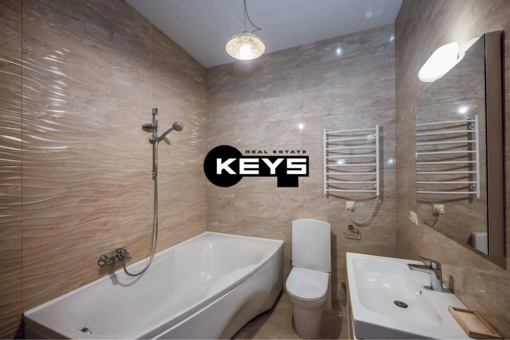 Продаж 1к квартири з ремонтом, печерськ, бул. Лесі Українки