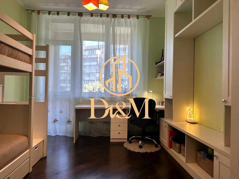 2-room apartment. Kyiv, Mokra St.