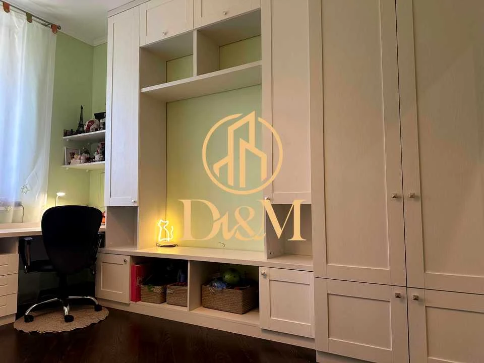 2-room apartment. Kyiv, Mokra St.
