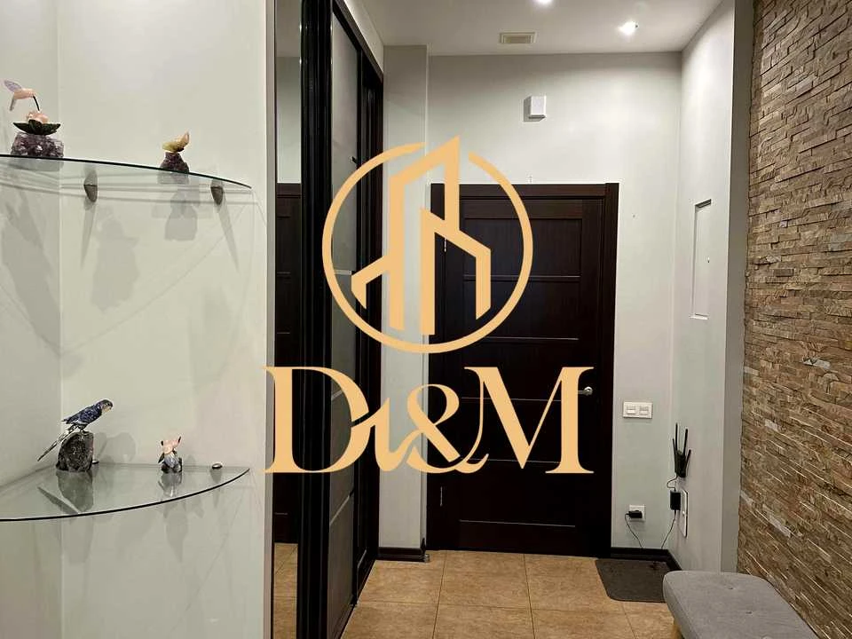 2-room apartment. Kyiv, Mokra St.