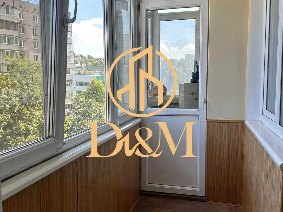 2-room apartment. Kyiv, Mokra St.