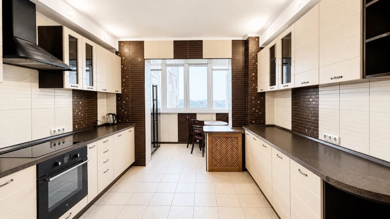 Продаж 3 кімнатної квартири Пчілки 4, ЖК «Будинок на Пчілки»