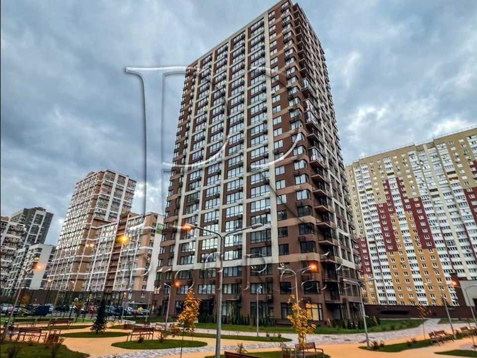 Квартира. Київ, Олександра Олеся вул.