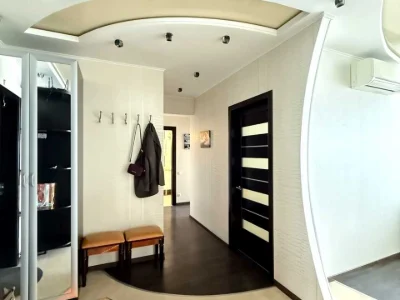 3-room apartment. Odesa, Князя Ярослава Мудрого street.