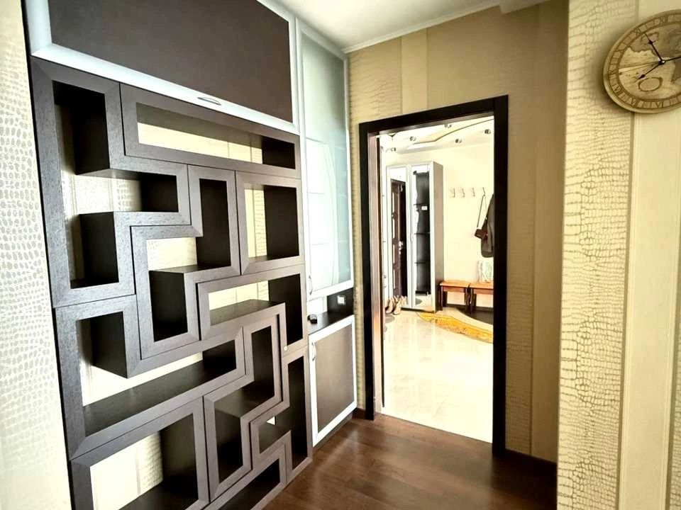 3-room apartment. Odesa, Князя Ярослава Мудрого street.