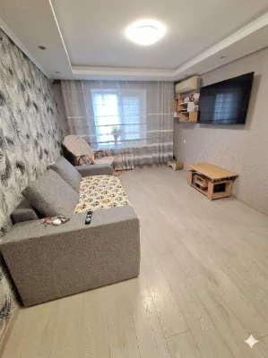 ПРОДАМ 3кв. ул.Энтузиастов 4/9эт.  (Почта) РЕМОНТ цена 42 00