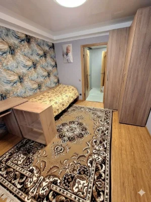 ПРОДАМ 3кв. ул.Энтузиастов 4/9эт.  (Почта) РЕМОНТ цена 42 00