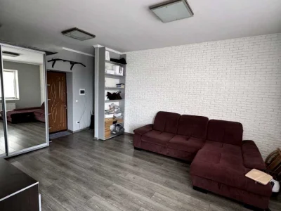 Apartment. Uzhgorod, Yenkovska St.