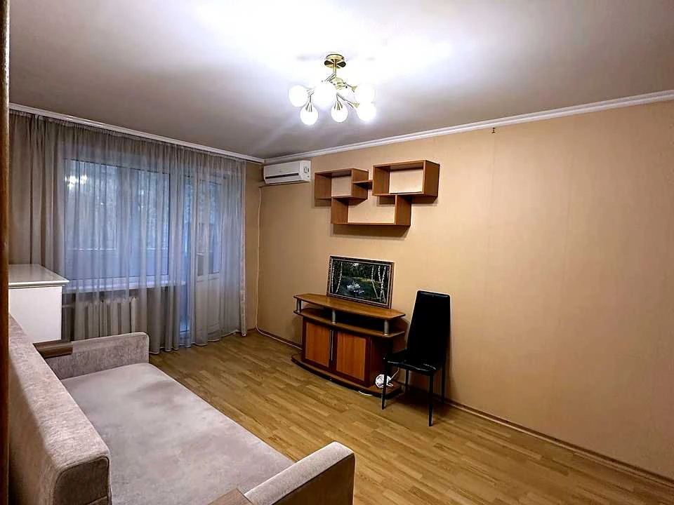 Квартира. Київ, Олени Теліги вул.