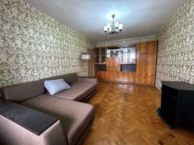 Квартира. Київ, Героїв Дніпра вул.