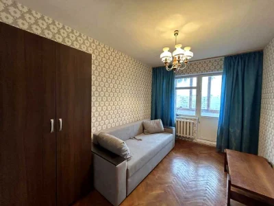 Квартира. Київ, Героїв Дніпра вул.