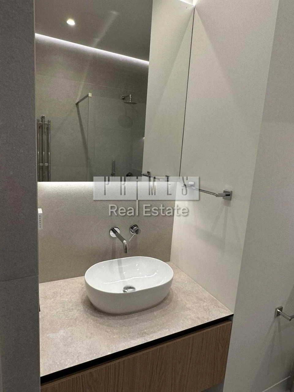 Продажа квартиры. Unit Home Гарета Джонса 12А, Генератор, све