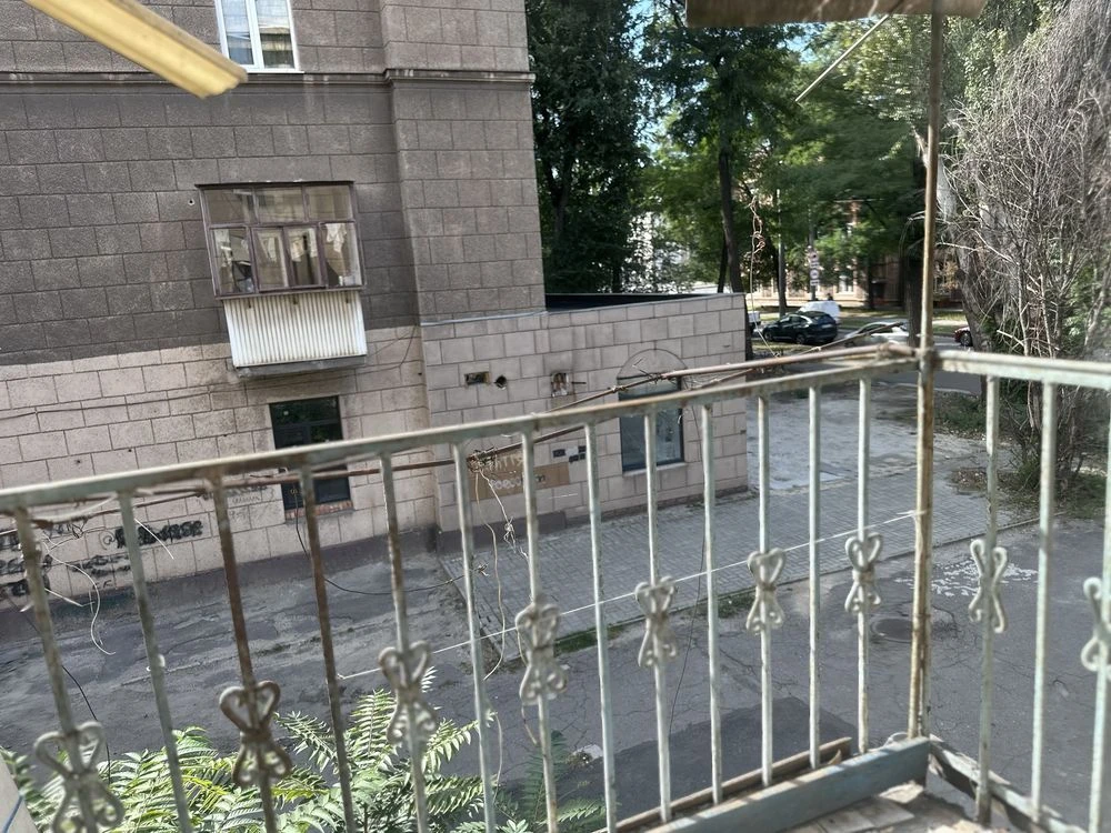 Продажа 3-комнатной квартиры в районе "Металлургов", улица Фанатская, Сталинка, Укрытие