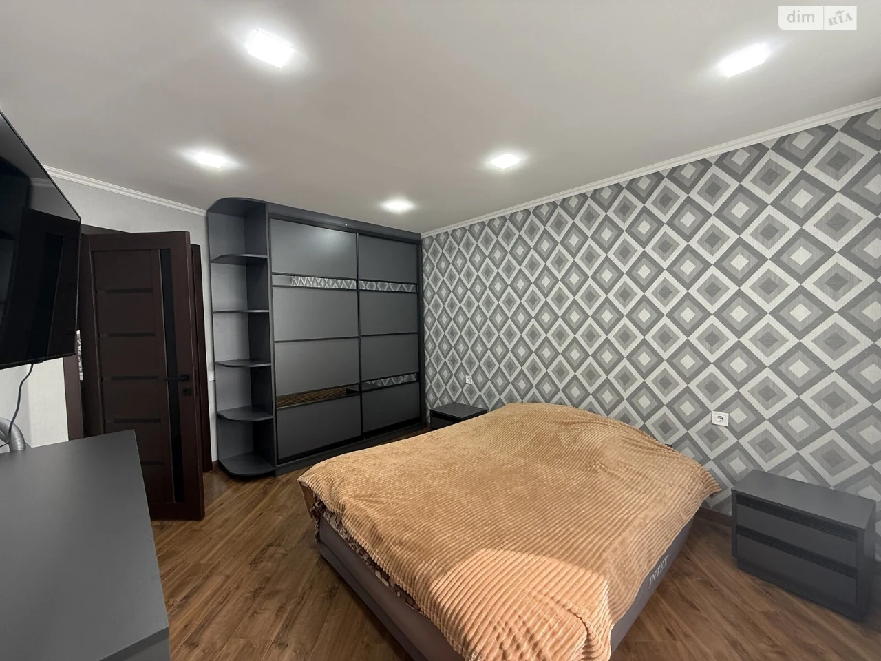 Long-Term Rental Apartment Academic