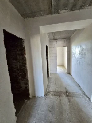 2 кімнатна, не кутова