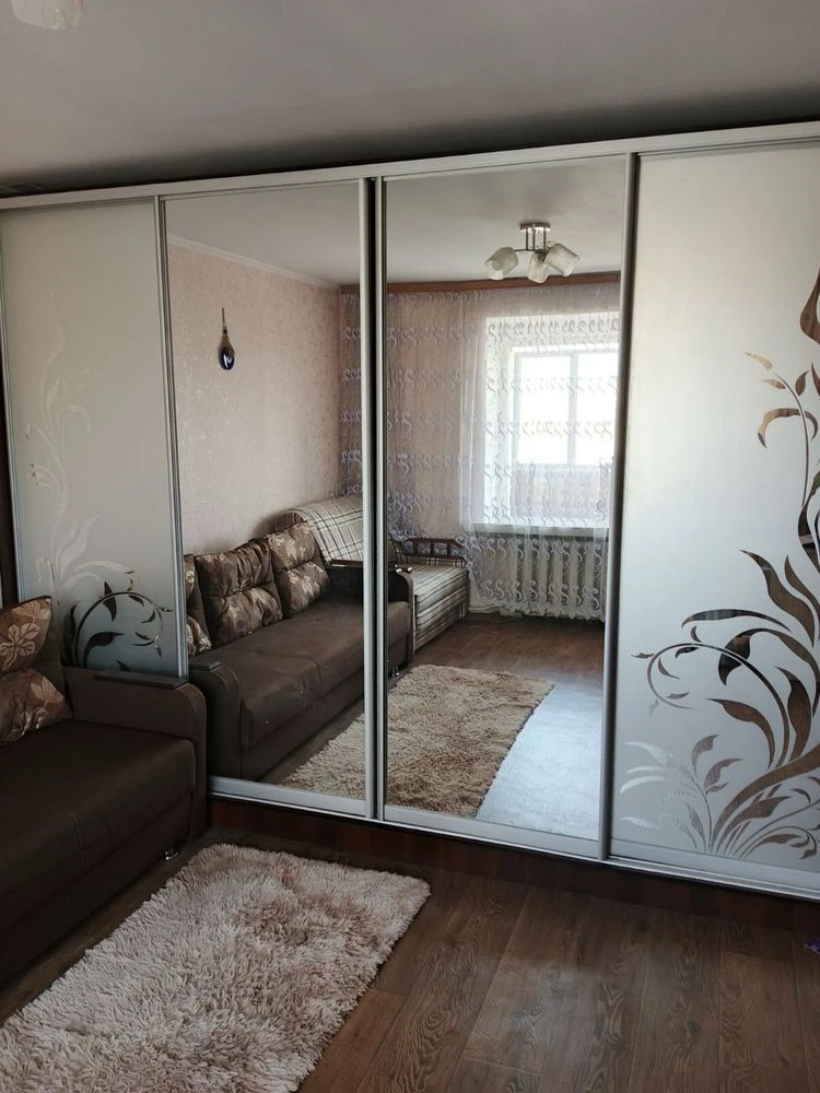 Продаєиься затишна 1к квартира, пл. 29м2, район Залізнично в