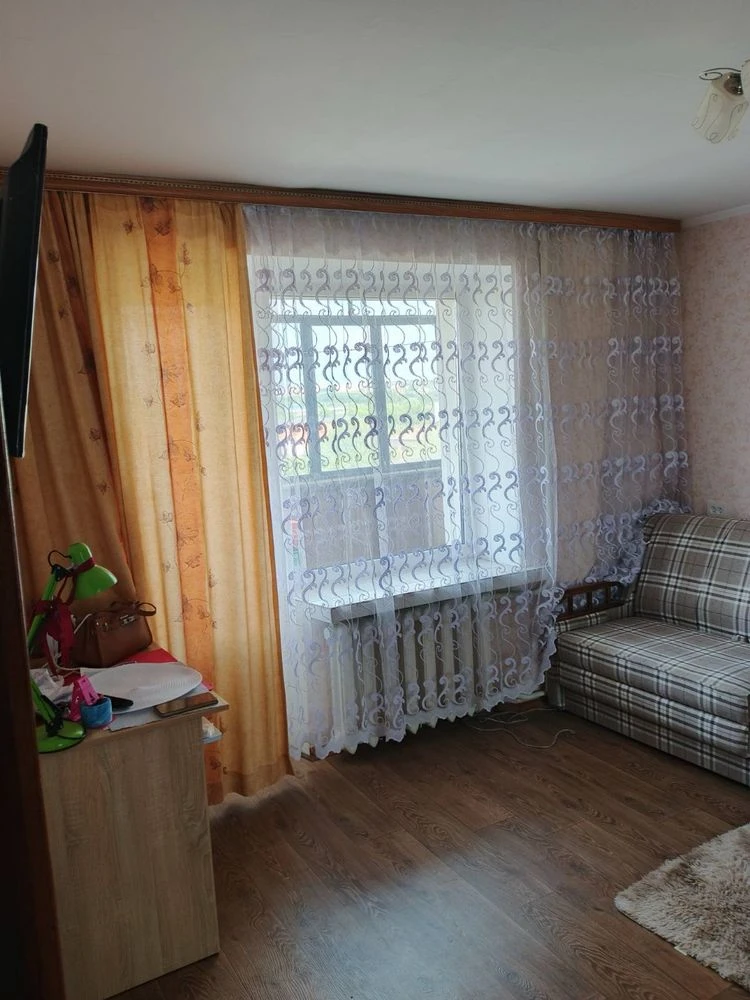 Продаєиься затишна 1к квартира, пл. 29м2, район Залізнично в