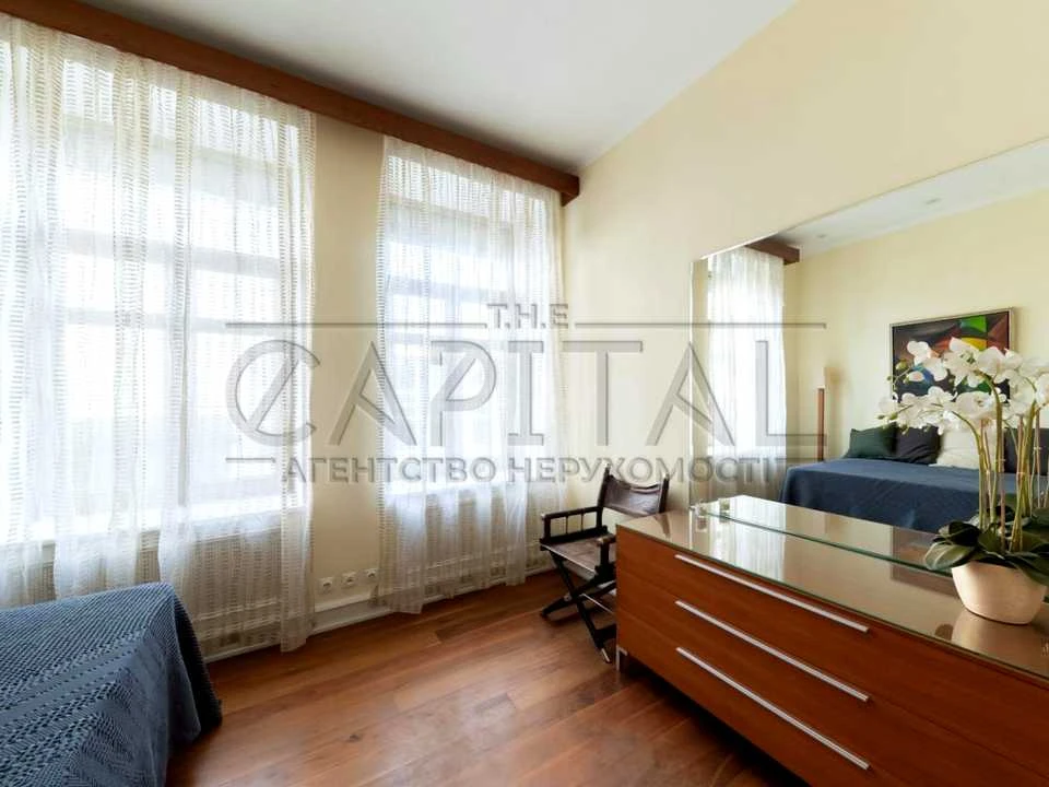 Apartment. Kyiv, Sichovyh Striltsiv St.