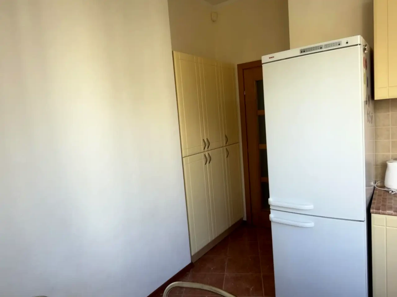 Оренда квартири 5-кімн. 52 м² 4/5 пов.