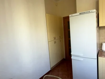 Оренда квартири 5-кімн. 52 м² 4/5 пов.