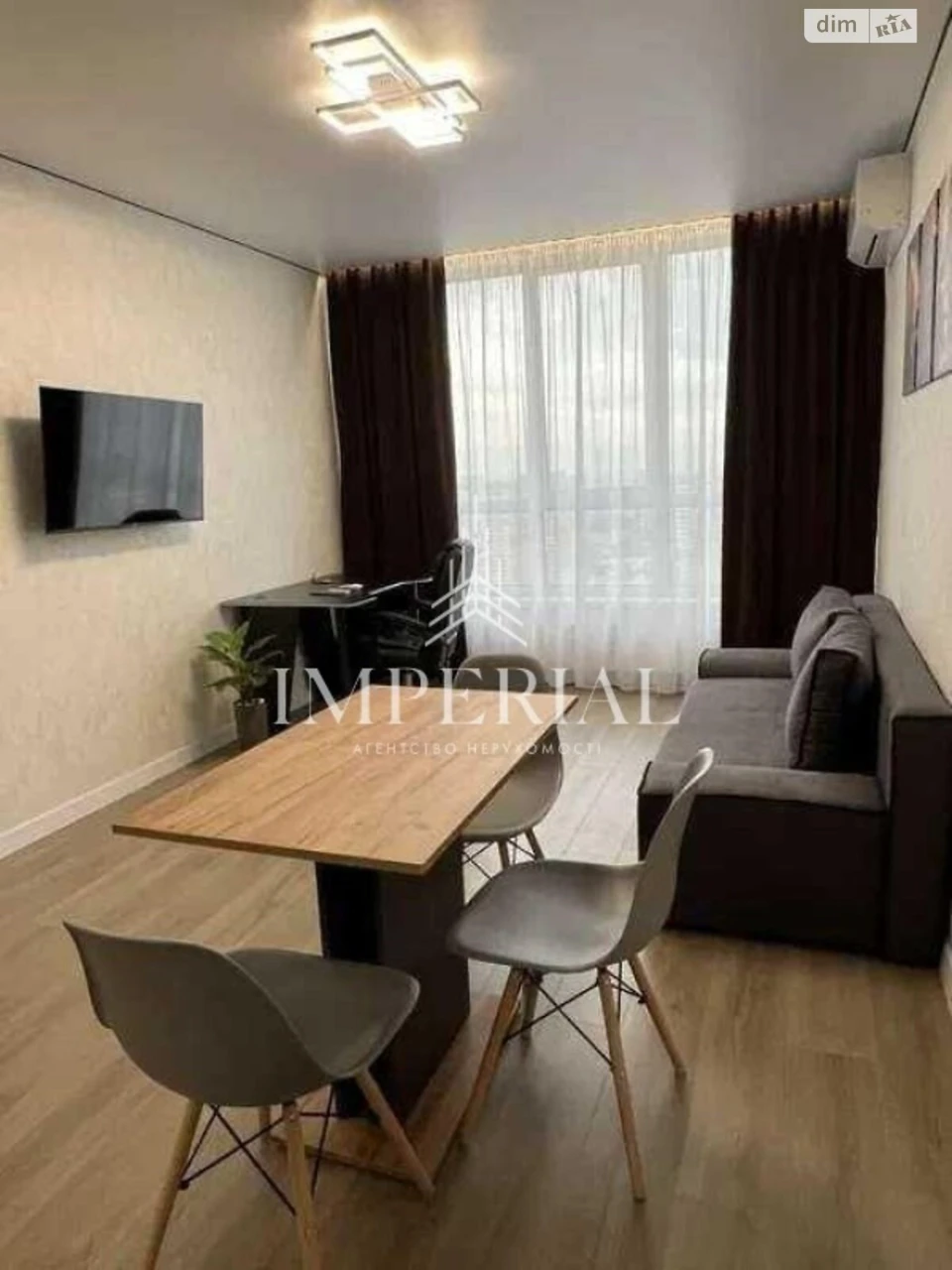 Long-Term Rental Apartment Podilskyi