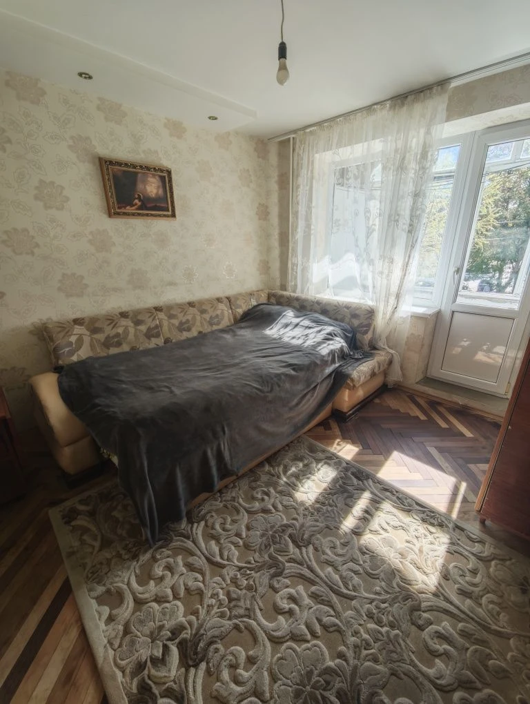Продаж 4к квартири у Львові по вул Сихівська