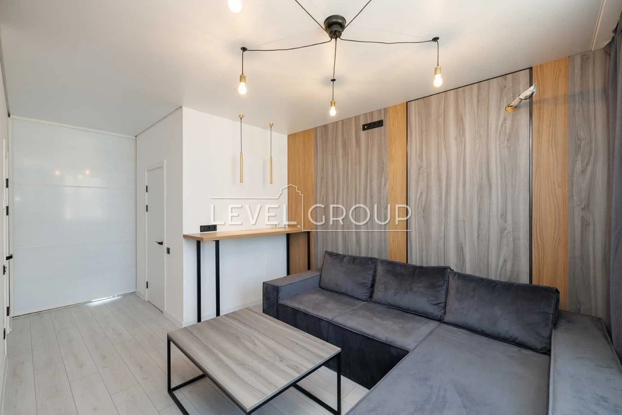 Продаж 2-кім. квартири в ЖК Parkland, Васильківська, Солом'я