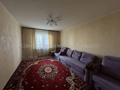 Продаж 2-кімн. квартири, 75. 6 м², 8/25 эт, Київ – відмінне