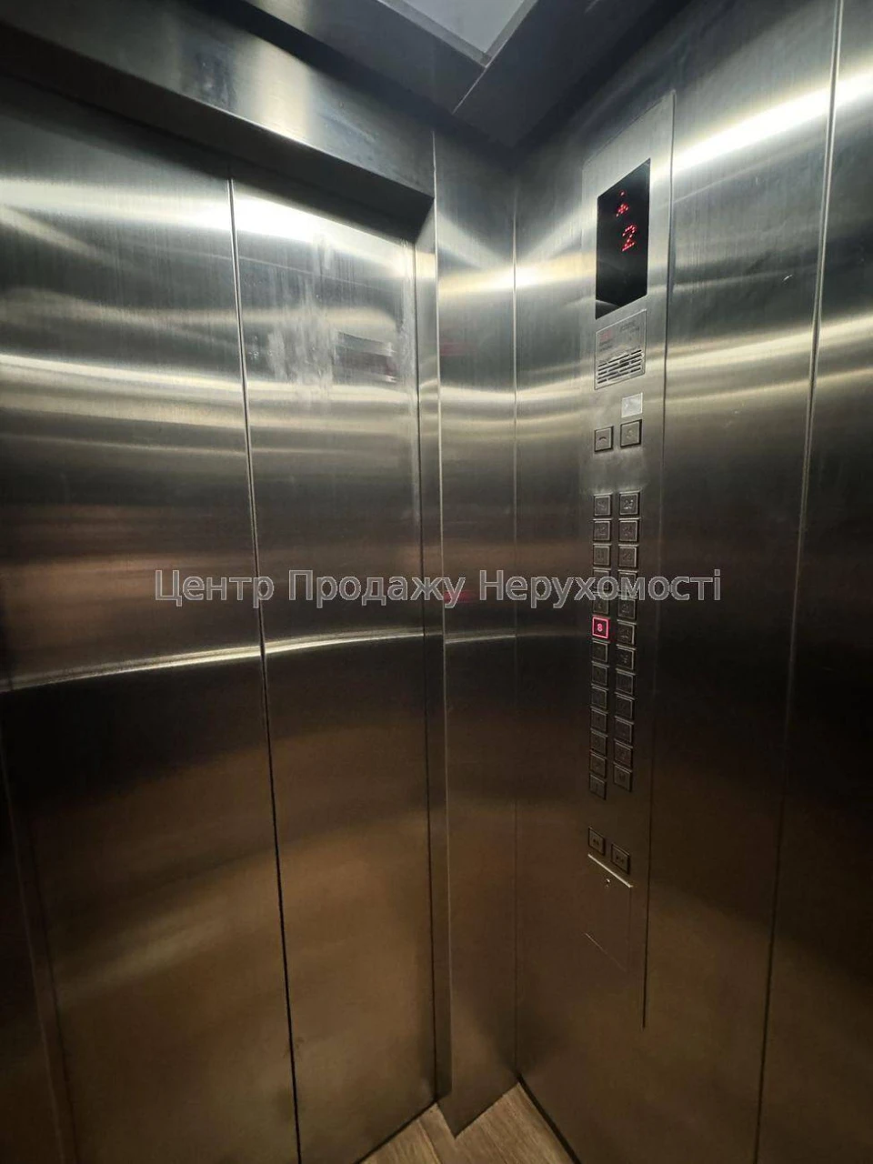 Продаж 2-кімн. квартири, 75. 6 м², 8/25 эт, Київ – відмінне